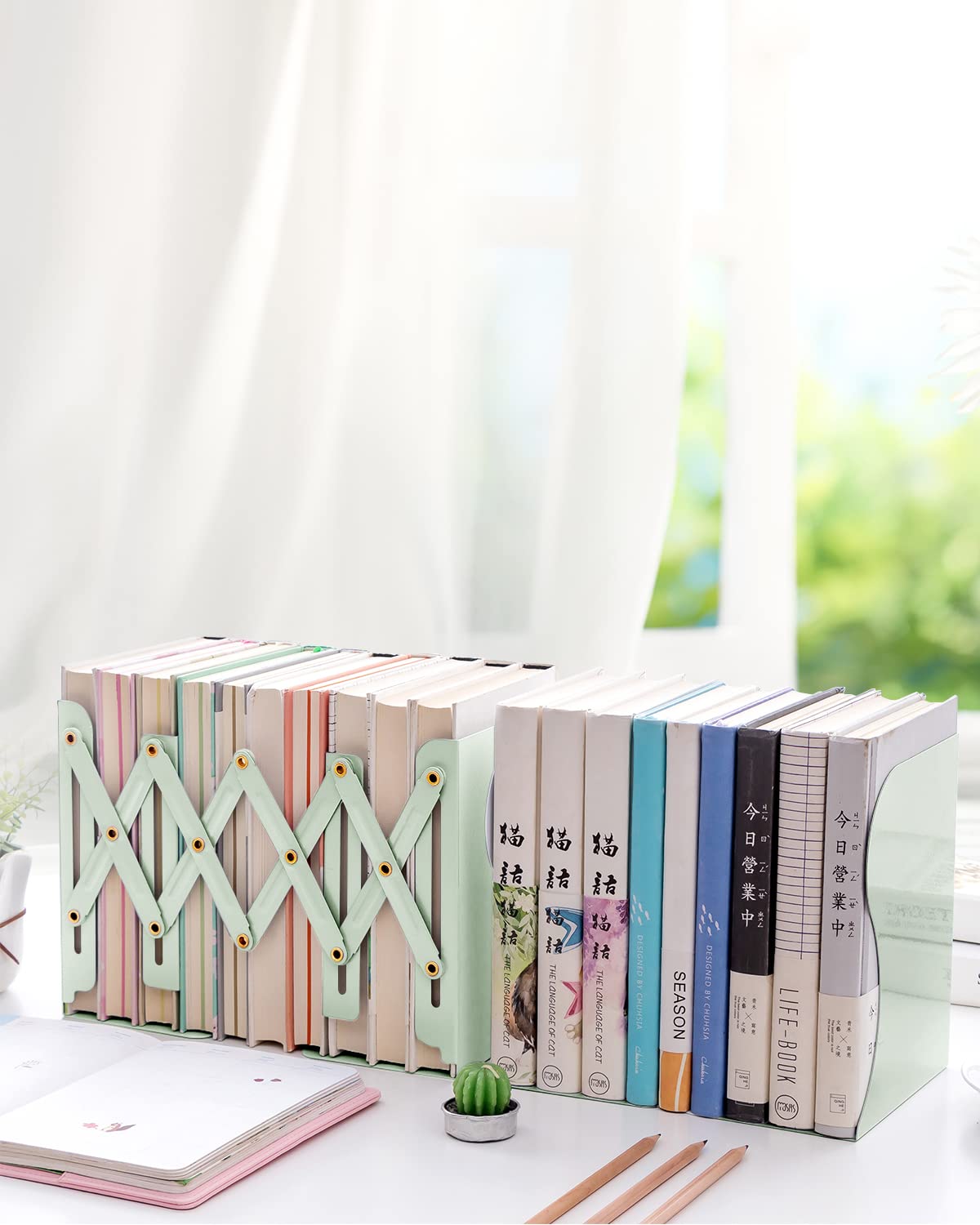 MSDADA Adjustable Bookends, Book Ends for Heavy Books, Expandable Book Organizer for Desk, Shelf