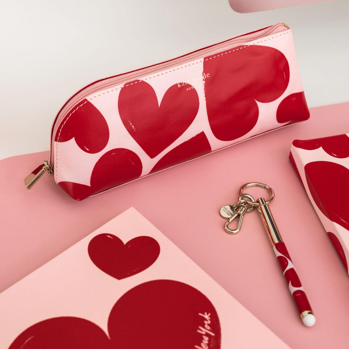 kate spade new york Pen and Pencil Case with Office Supplies, Zip Pouch Includes 2 Pencils