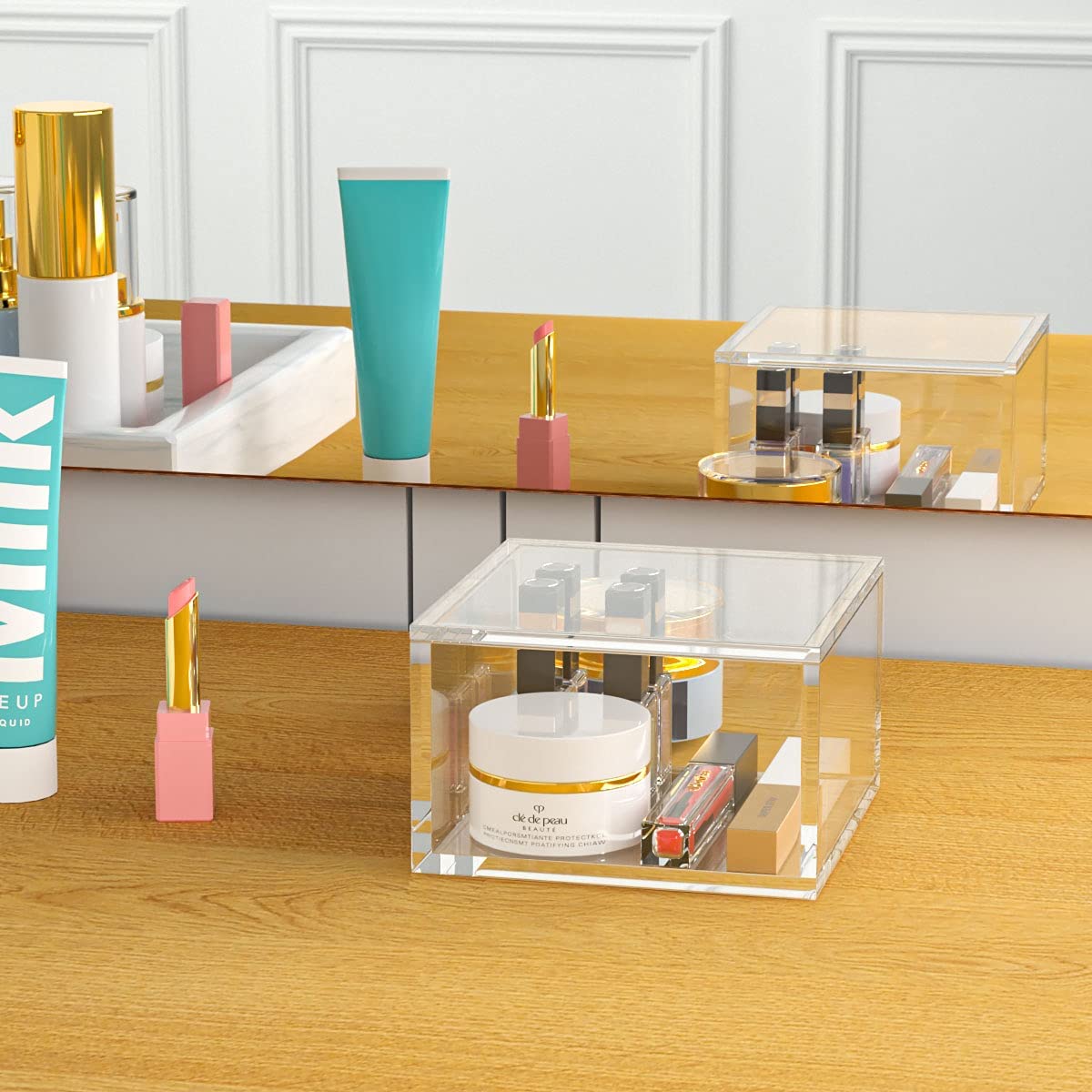 AITEE Decorative Acrylic Box with Lid, Display Storage for Home (Large)