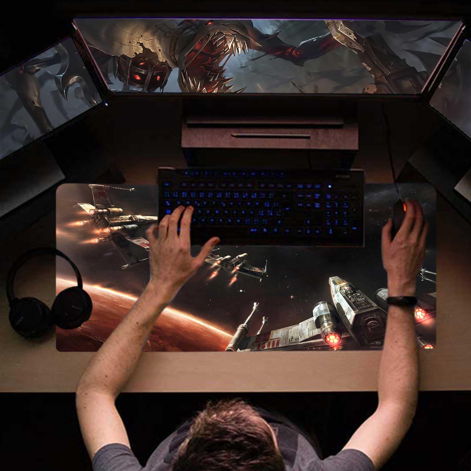 XXL Large Gaming Mouse Pad,Mousepad with Stitched Edge Frame & Non-Skid Rubber Base,Desk Mat for