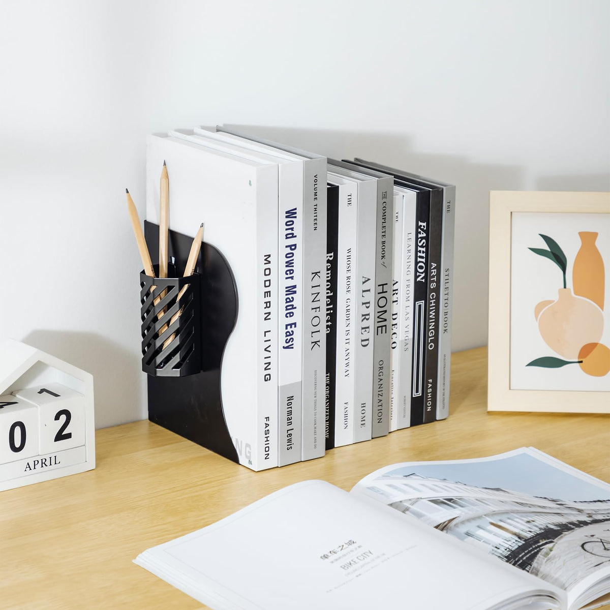 Simplesun Adjustable Book Ends for Heavy Books, Metal Expandable Bookends for Shelves, Book