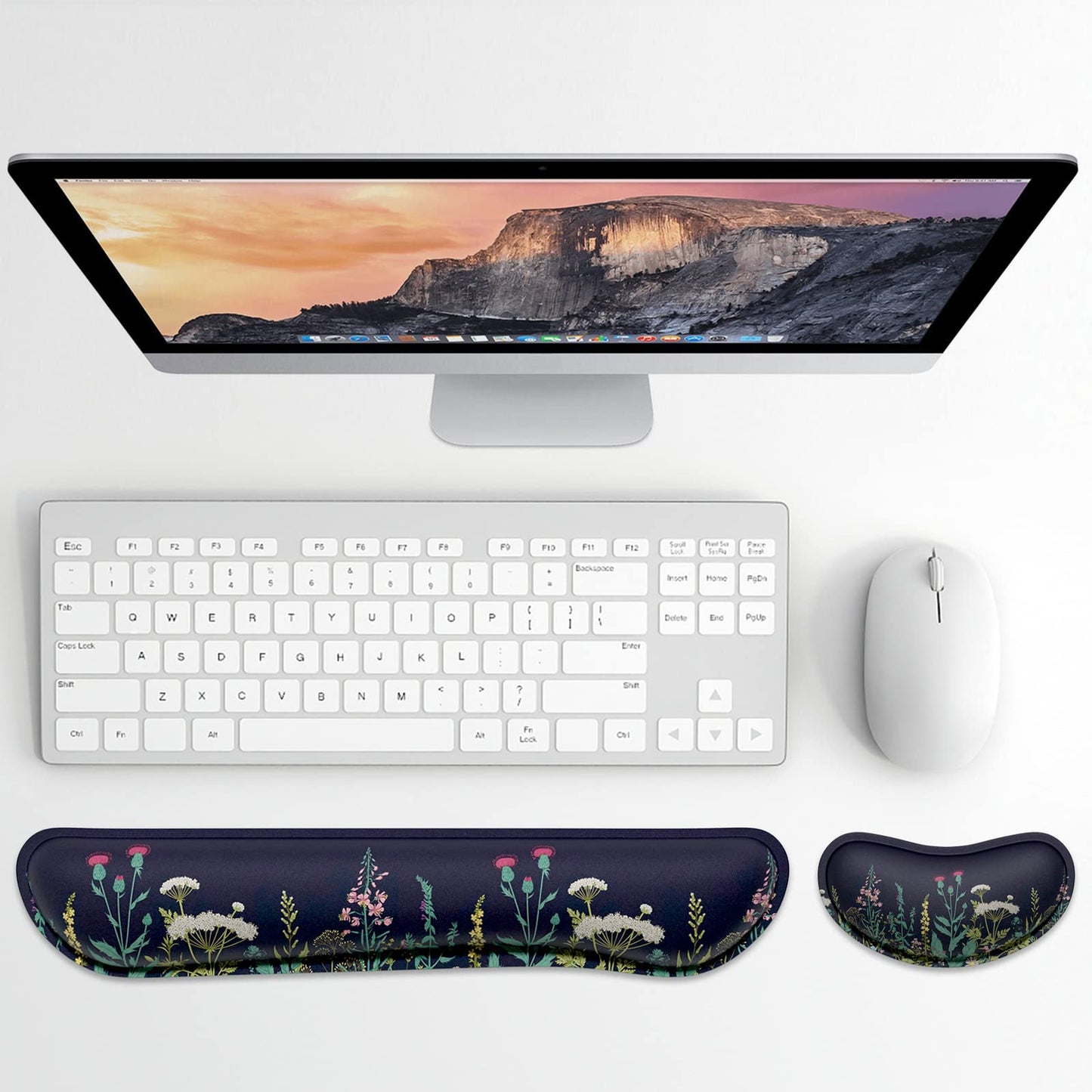 Dapesuom Enlarge Keyboard Wrist Rest, Memory Foam Wrist Cushion for Desk Mat Support, Cute Pain