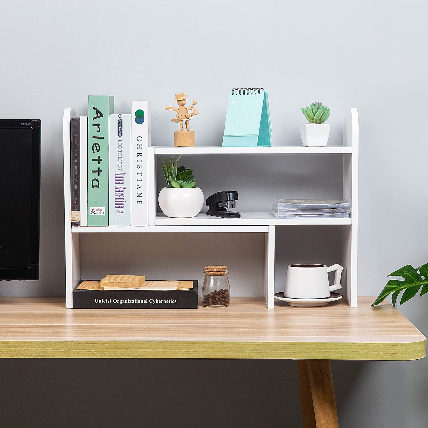 VERGOODR Desktop Adjustable Natural Wood Book Shelf Organizer Office Storage Rack Display Stand
