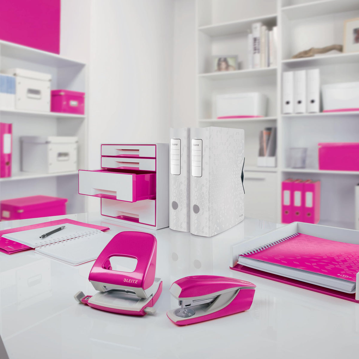Leitz A4 Letter Tray, White/Metallic Pink, Wow Range, 53611023