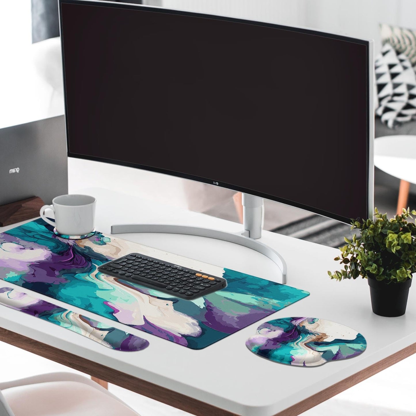 Britimes Keyboard Mouse Pad Set, 4 in 1 Desk Mat Set, Marbling Liquid