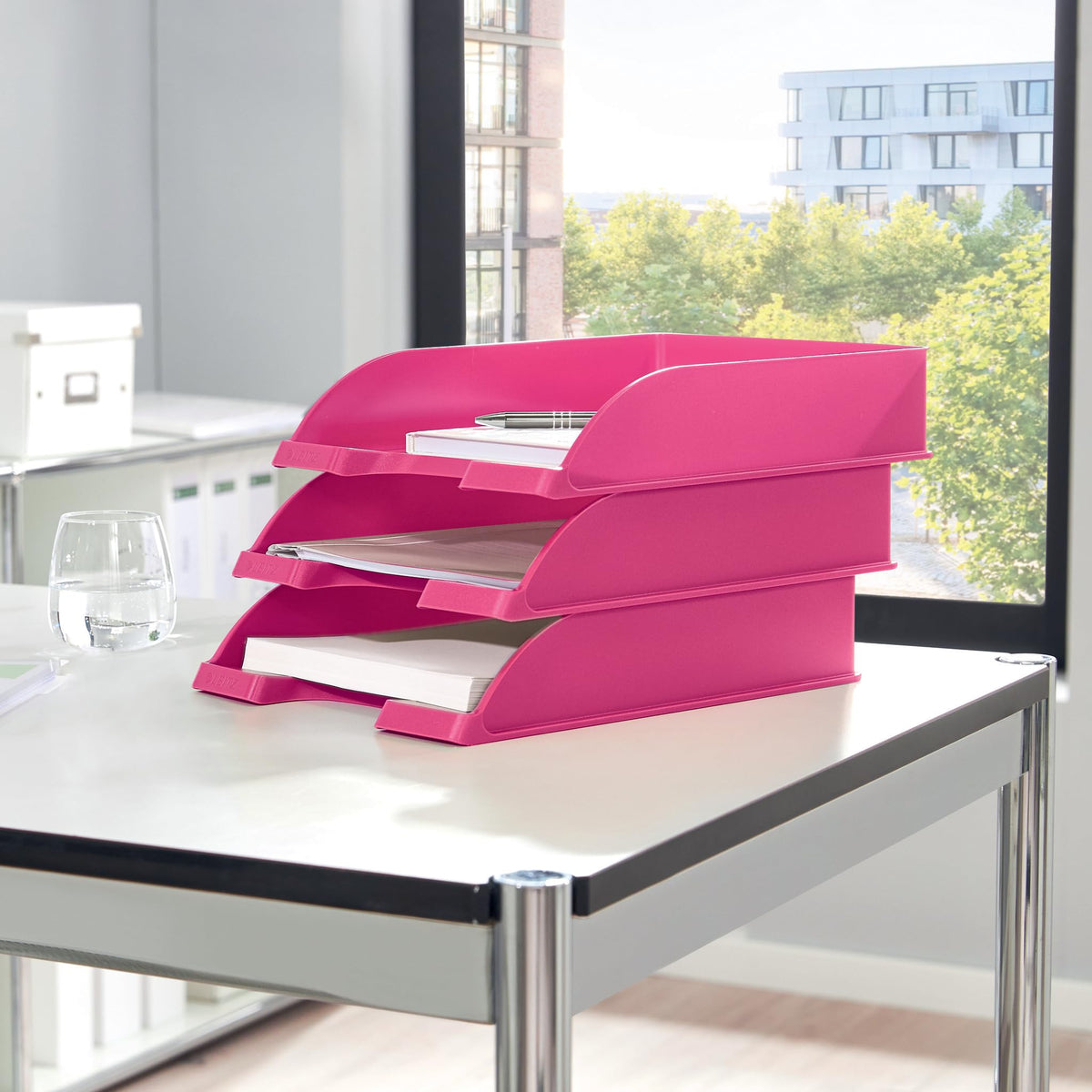 Leitz A4 Letter Tray, Metallic Pink, Wow Range, 52263023