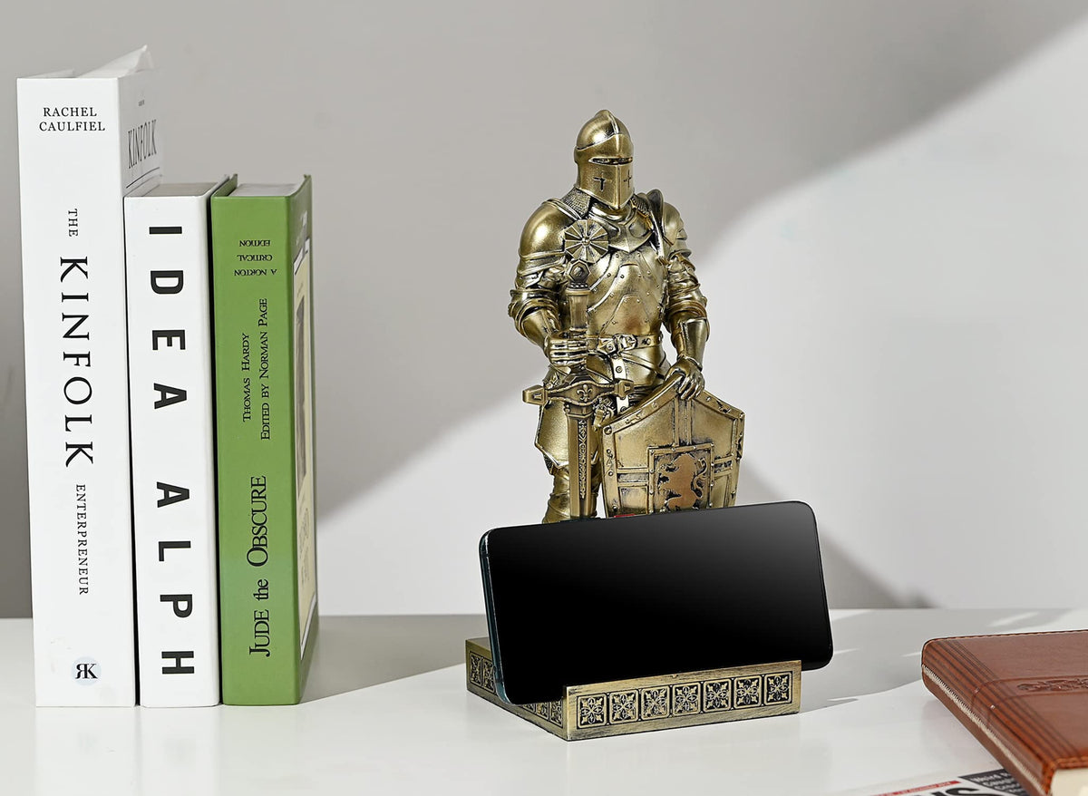 HDMbigmi King's Guard Knight Pen Holder Statue with Shield for Desk Bronze