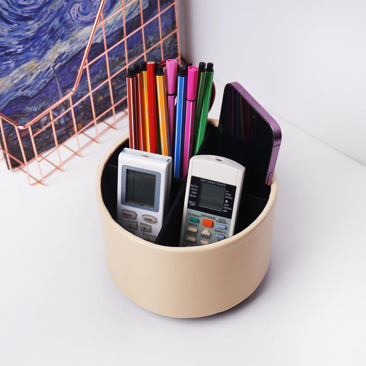 Hennaja Round Leather Art Supply Organizer,Remote Control Holder,360 Degree