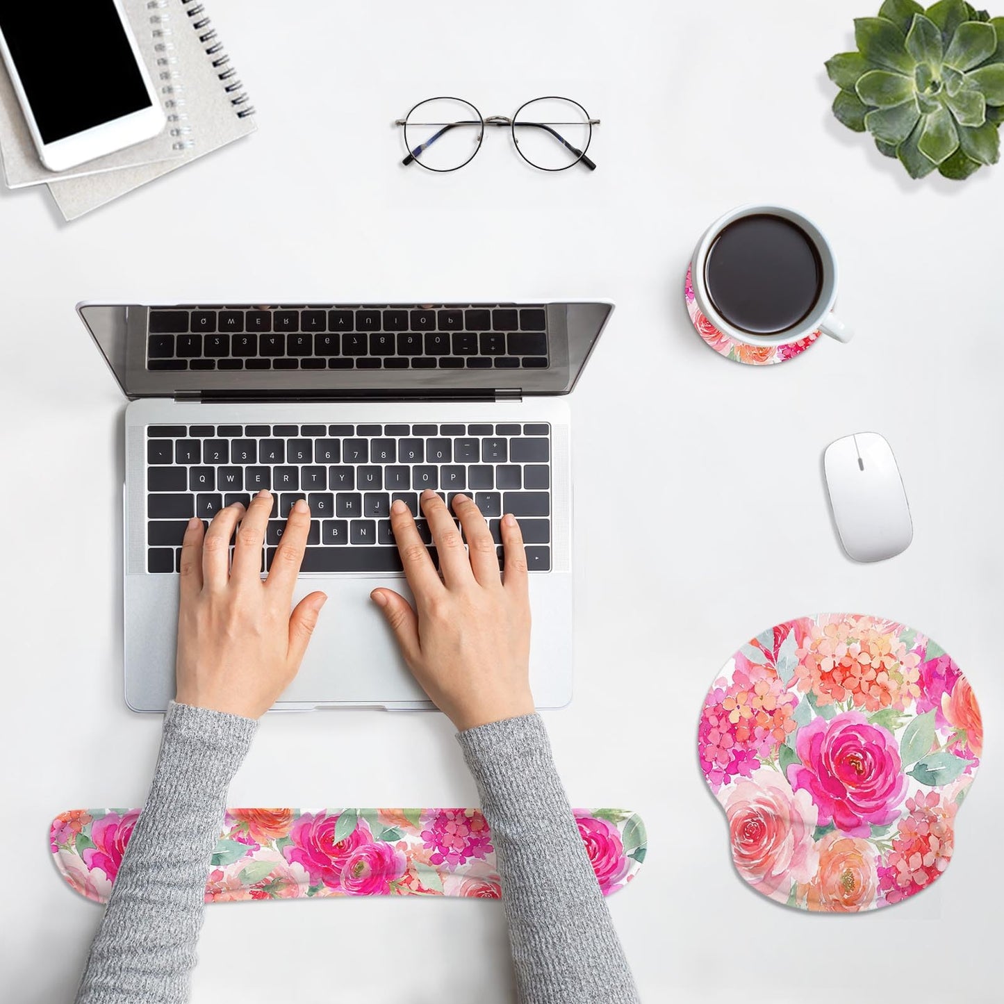 Britimes Ergonomic Mouse Pad Set with Wrist Rest, Pink Floral