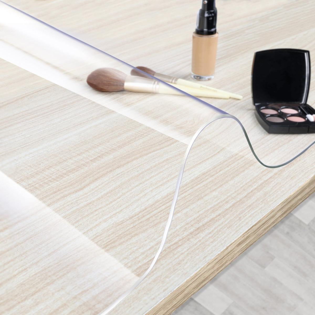 Makeup Mat for Vanity to Protect Desk Top, PVC Desk Mat, 31.5x15.7in, Clear