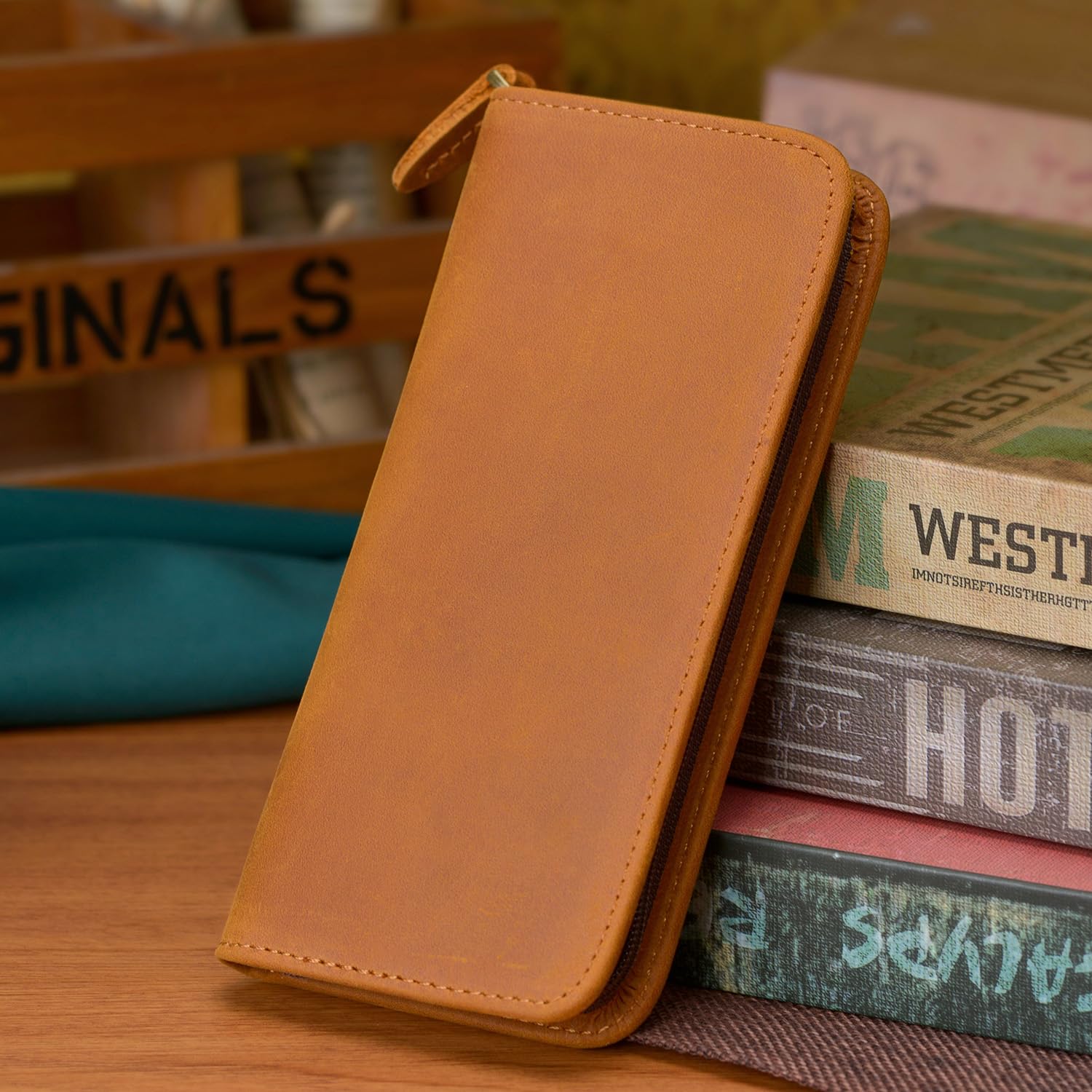 Asvine Fountain Pen Case 3 Divided Slots Crazy Horse Leather Pen Holder, Handmade Display Zippered