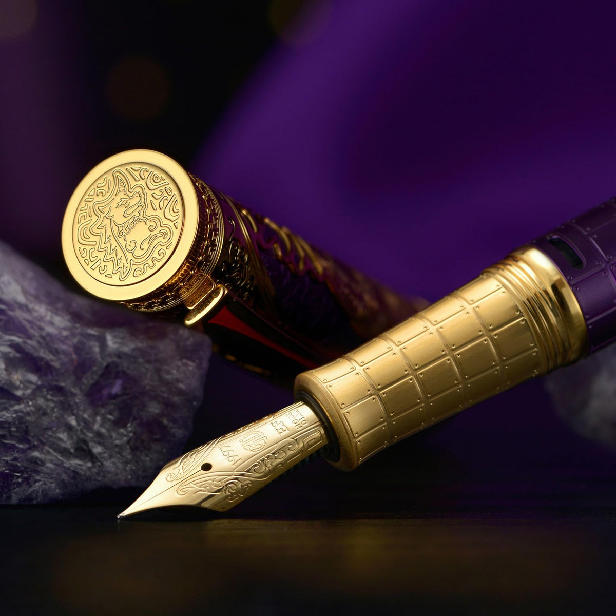HONG DIAN D5 Qin Dynasty Fountain Pen Purple Gold, Fine Nib Piston Filling Pen, Retro Chinese Totem