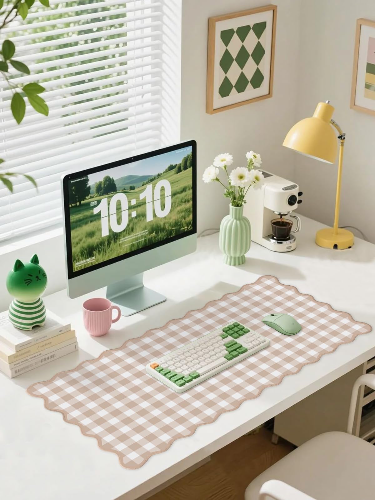 Scalloped‌ Checkered Desk Mat Cute Light Brown Gingham XXL Large Gaming Mouse Pad Farmhouse
