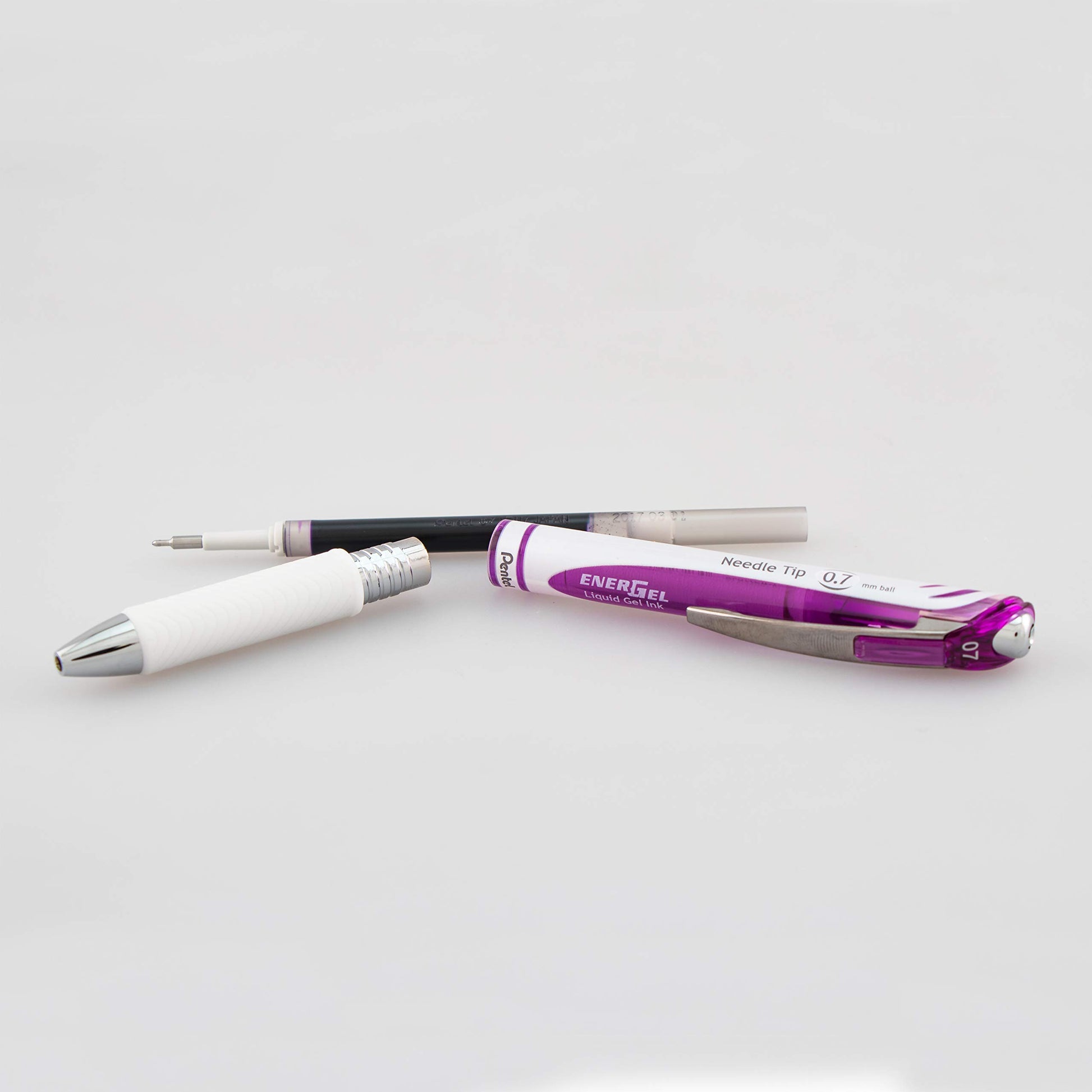 Pentel Gel Ink Pen, Pearl Retractable Gel Pen, (0.7mm) Medium Point, Needle Tip, Violet Ink, 12