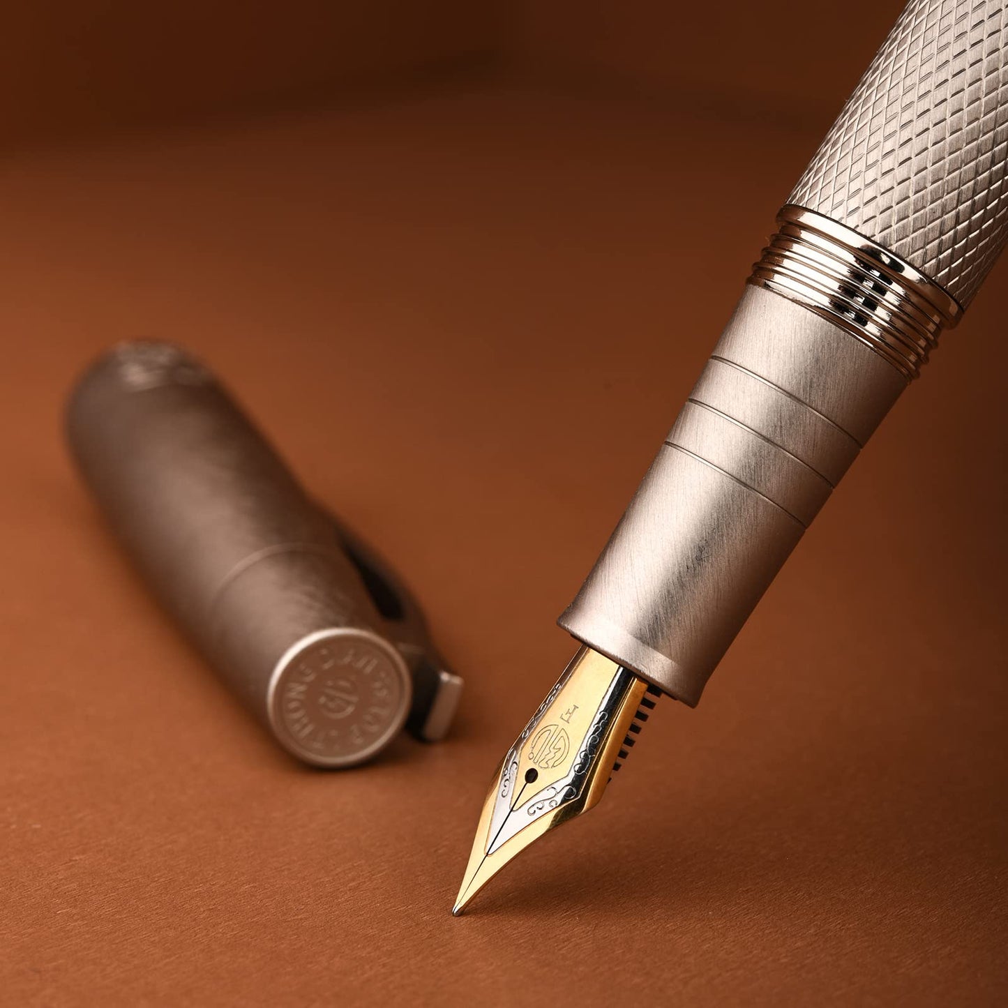 Hongdian 6013 Silver General Fountain Pen, Iridium Gold-silver Medium Nib Solid Metal Writing Pen