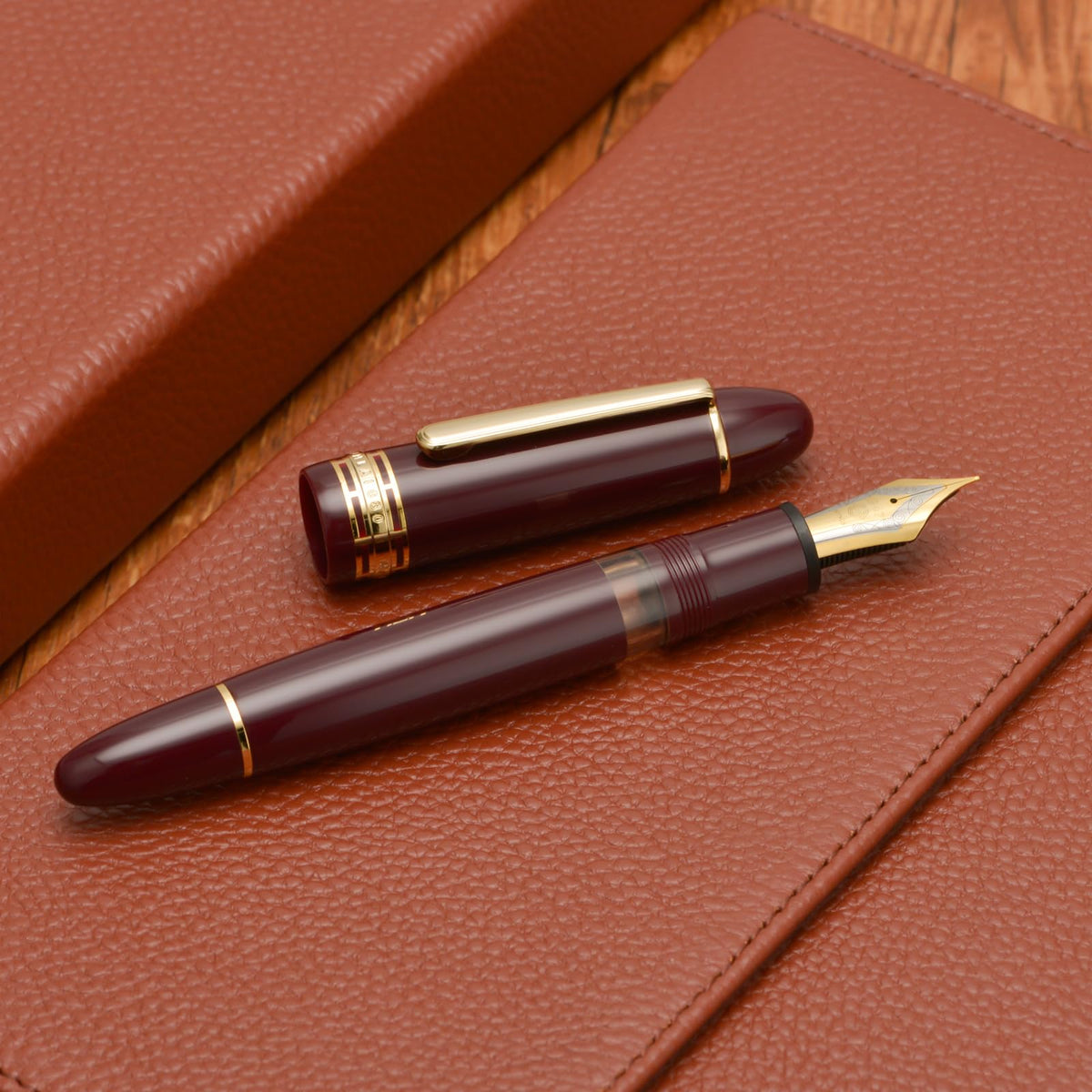 Wikult Yongsheng Junlai 630 Acrylic Fountain Pen, Size 8 Medium Nib with Piston Filling System