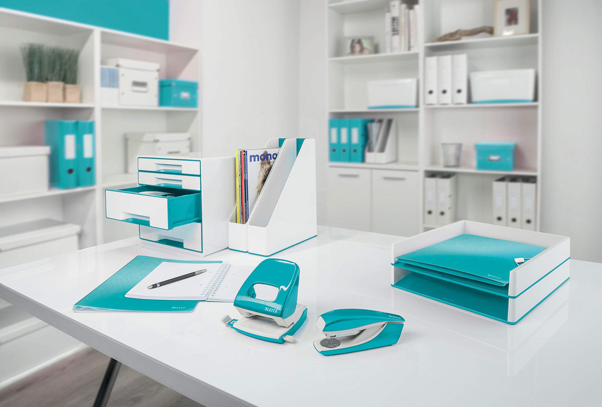 Leitz 4 Ring Binder, Holds up to 190 Sheets, Wow Range, 25 mm Spine, 42580051 - A4, Ice Blue