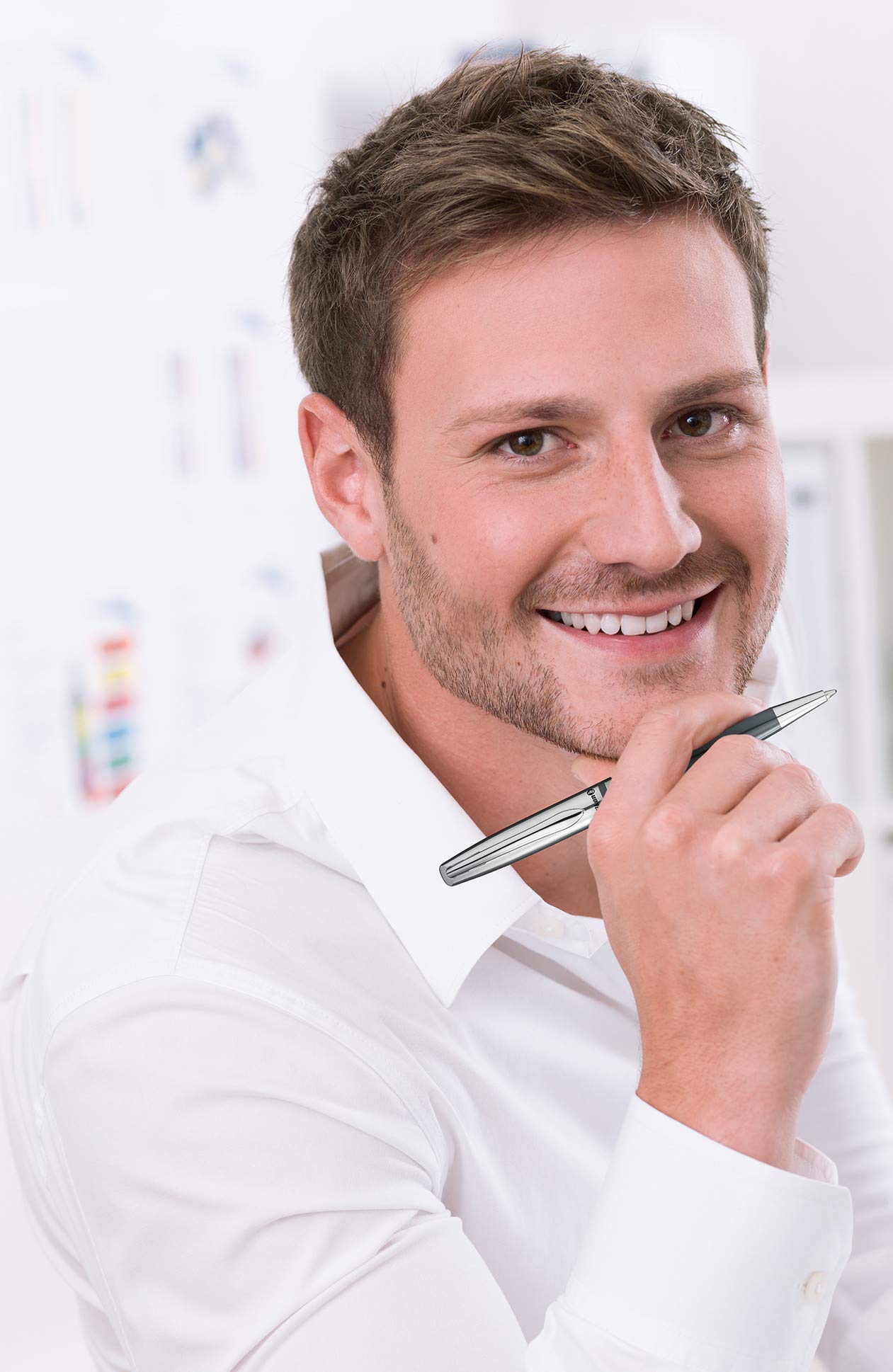 Pelikan Jazz Classic Ballpoint Pen, Medium Nib, Blue Ink Refill Included, Metal, Dark Blue, Blister