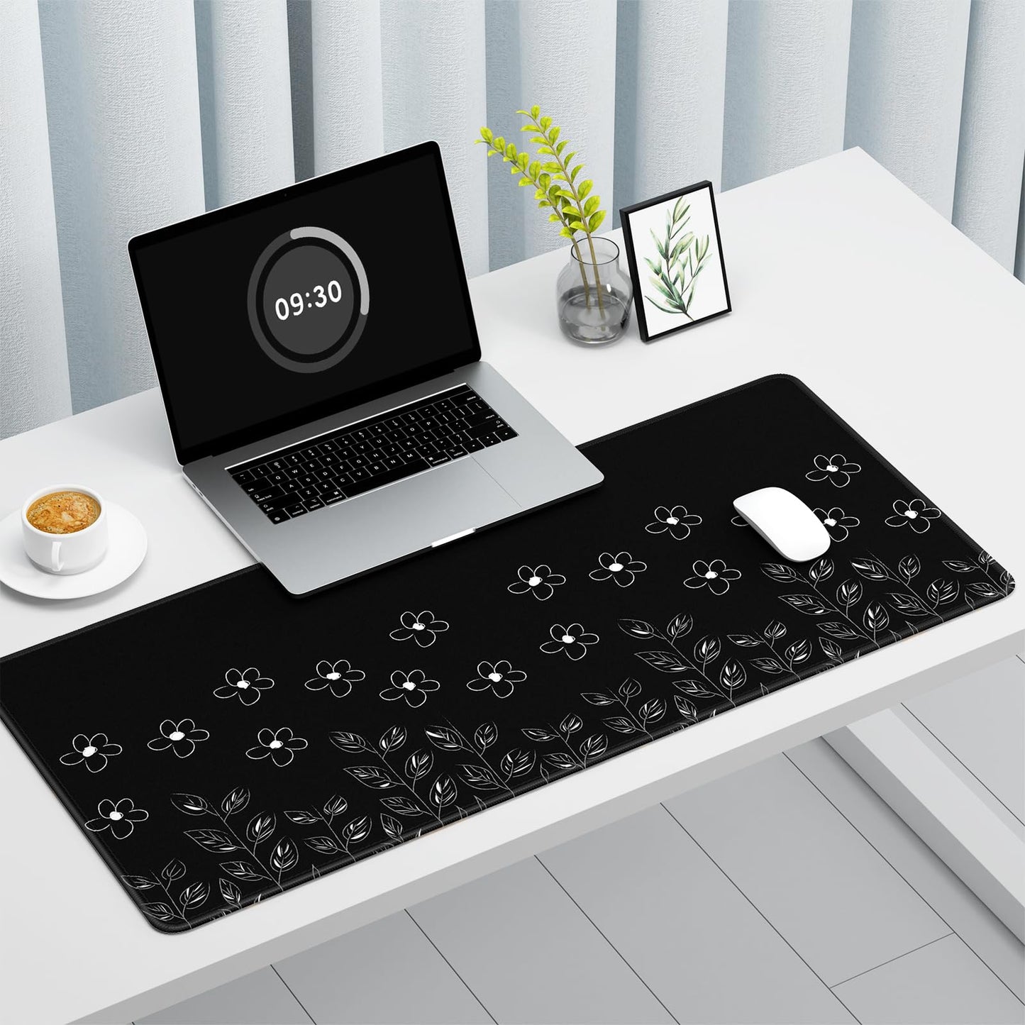 Auhoahsil Desk Mat, Ultra Large Mouse Pad, XXL Gaming Mousepad, Pretty Desk Pad, Big Extended Full