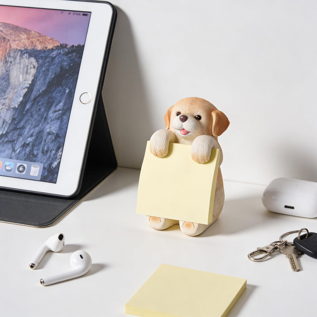 HORTIX Dog Pop-Up Sticky Note Dispenser for 3x3 in Notes, Labrador