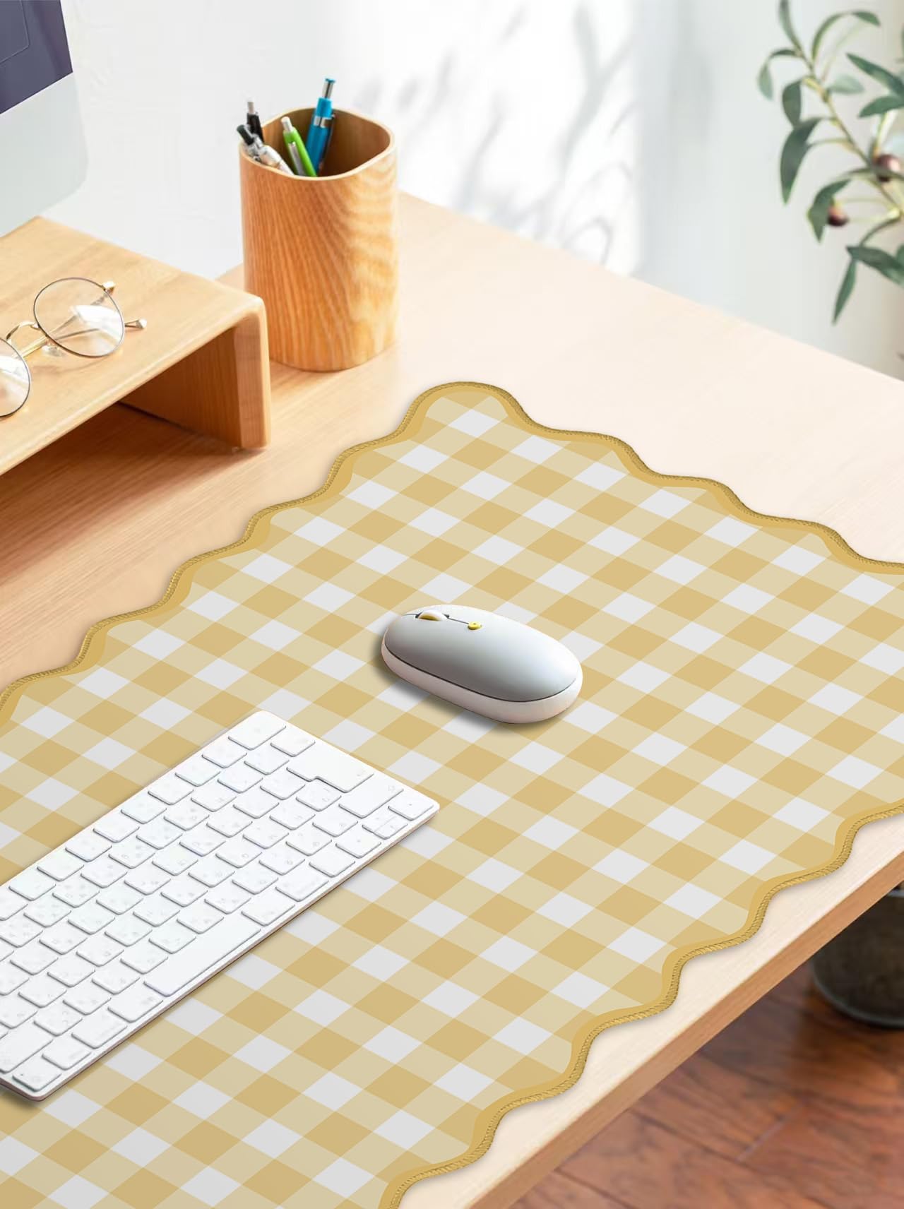 ohisxiacy Scalloped‌ Checkered Gingham Desk Mat Cute Yellow Pastel Large Mouse Pad Kawaii