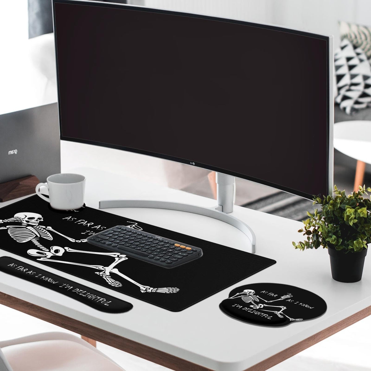 Britimes Keyboard Mouse Pad Set, 4 in 1 Desk Mat Set, Skull Skeleton Black