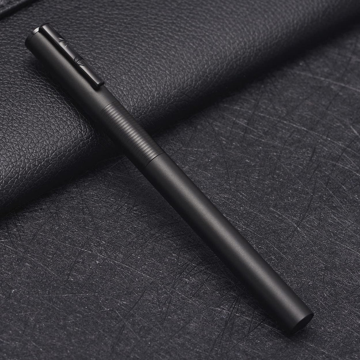 Hongdian H3 Fountain Pen Titanium Black Bent Nib with Bamboo Pen Clip, Black Aluminum Alloy Writing