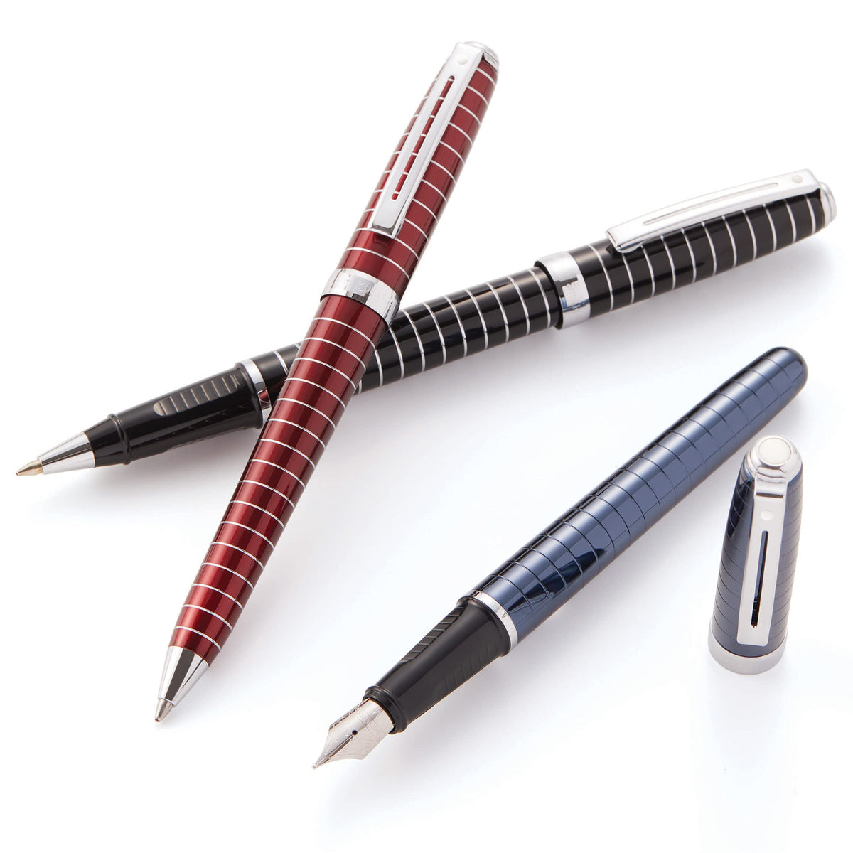 Sheaffer Prelude Black Lacquer w/Horizontal Line Engraving Ballpoint Pen
