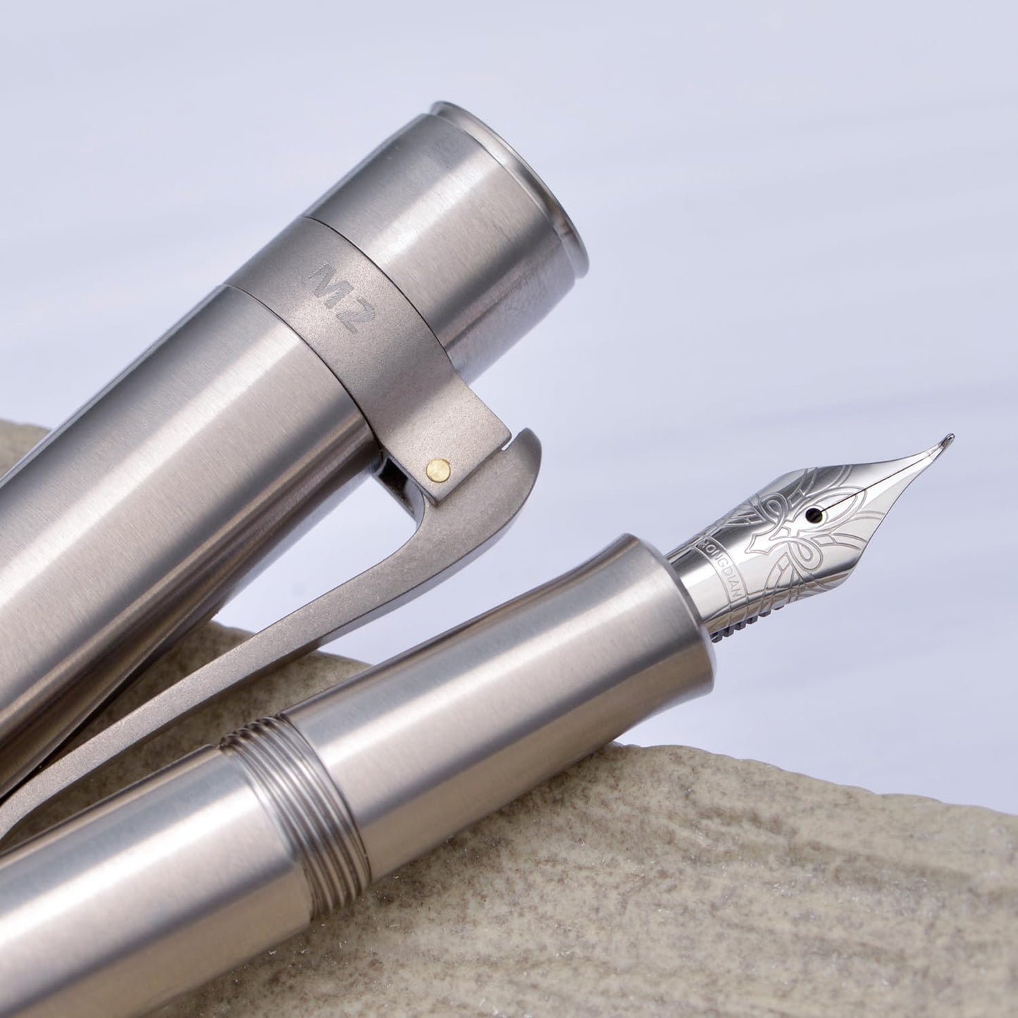 HONG DIAN M2 Titanium Mini Fountain Pen, Bent Nib & Sleek Shape Metal Short Pocket Travel Pen