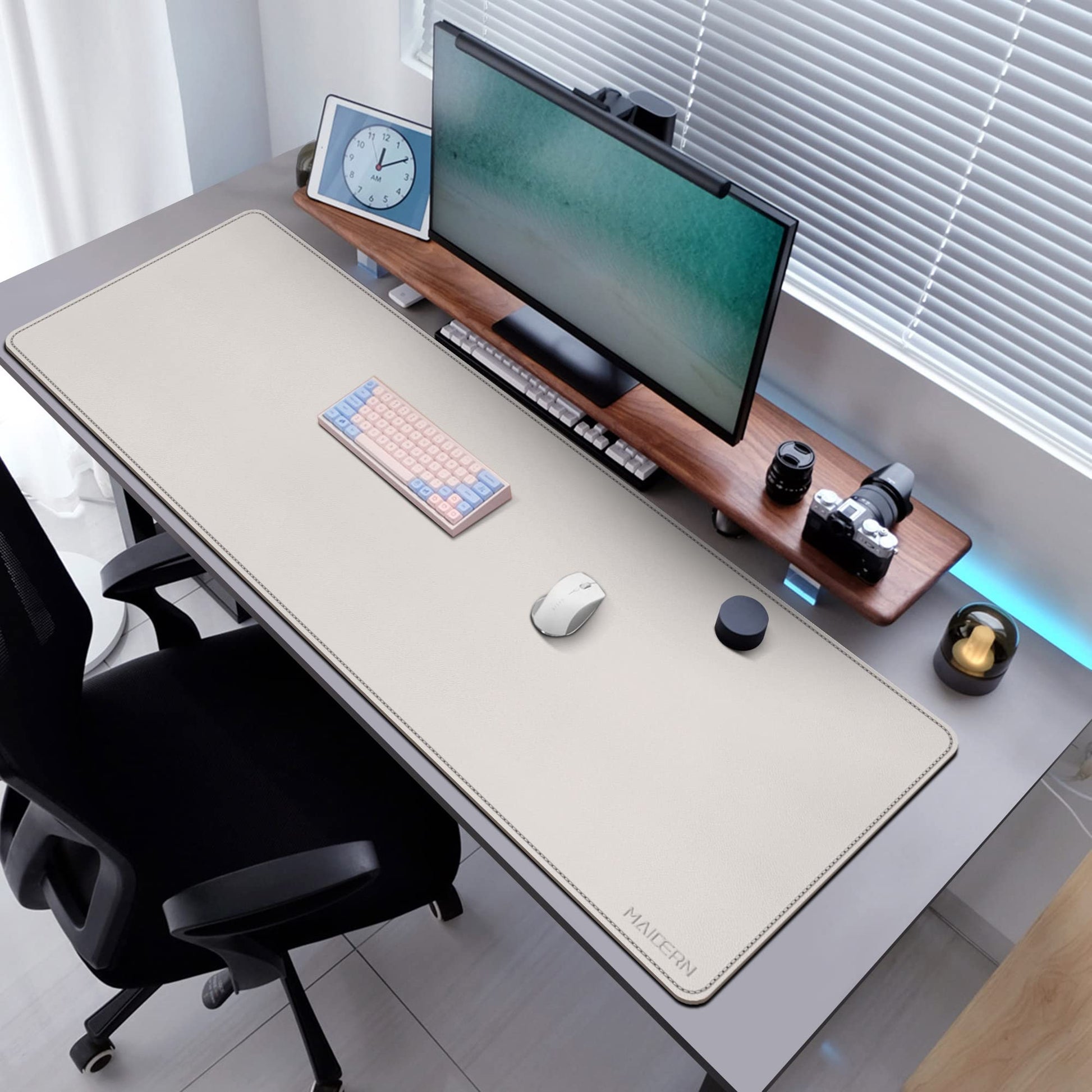 MAIDERN 55” x 24” Cork & Leather Desk Pad, Large XXL Desk Mat (Cream)