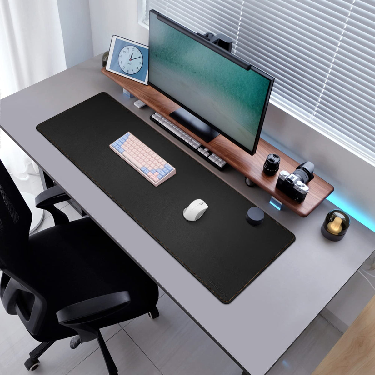 MAIDERN 47.2" x 15.7" Cork & Leather Desk Pad, Large XXL Mat, Full Mouse Pad, Dual Sided Protector