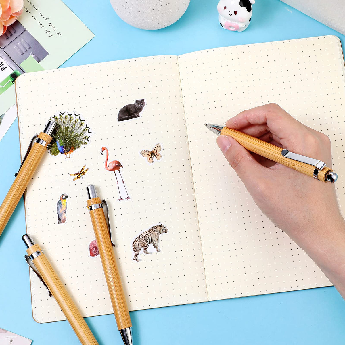 Outus 36 Pieces Bamboo Wooden Retractable Ballpoint Pen Black Ink 1 mm Pens Refills Products Set
