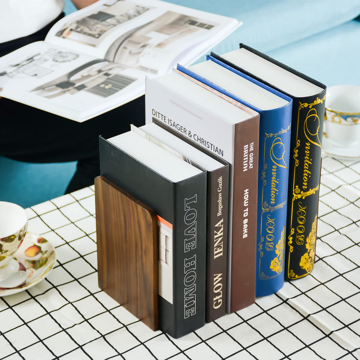 Large Bookend Hold Heavy Books-7x4x5in 2 Pack Non-Skid Wood Bookends Walnut