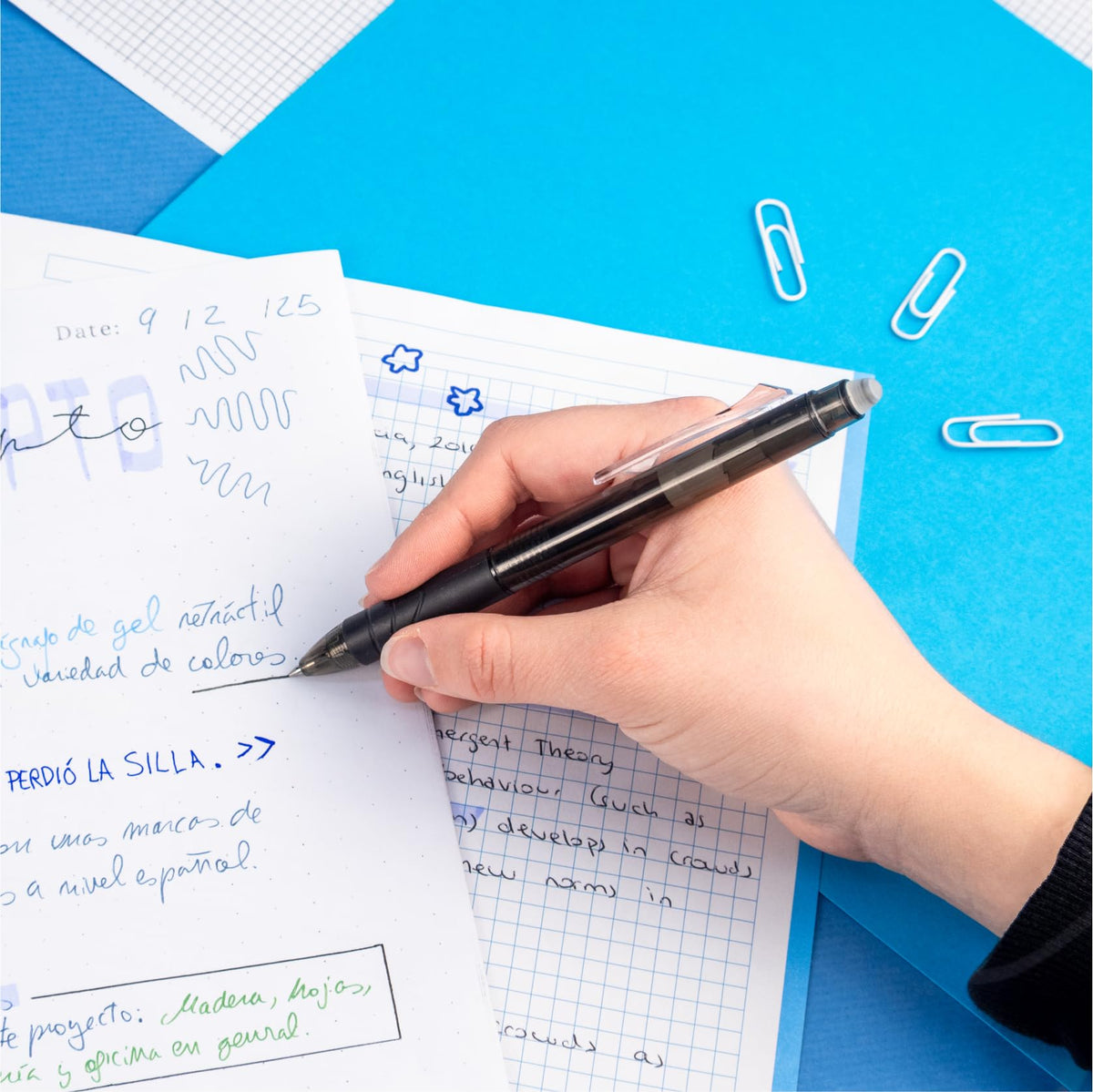 RAYLU PAPER® - Pack of 4 Retractable Erasable Pens and 3 Refills, with Hybrid Gel Ink, Blue and