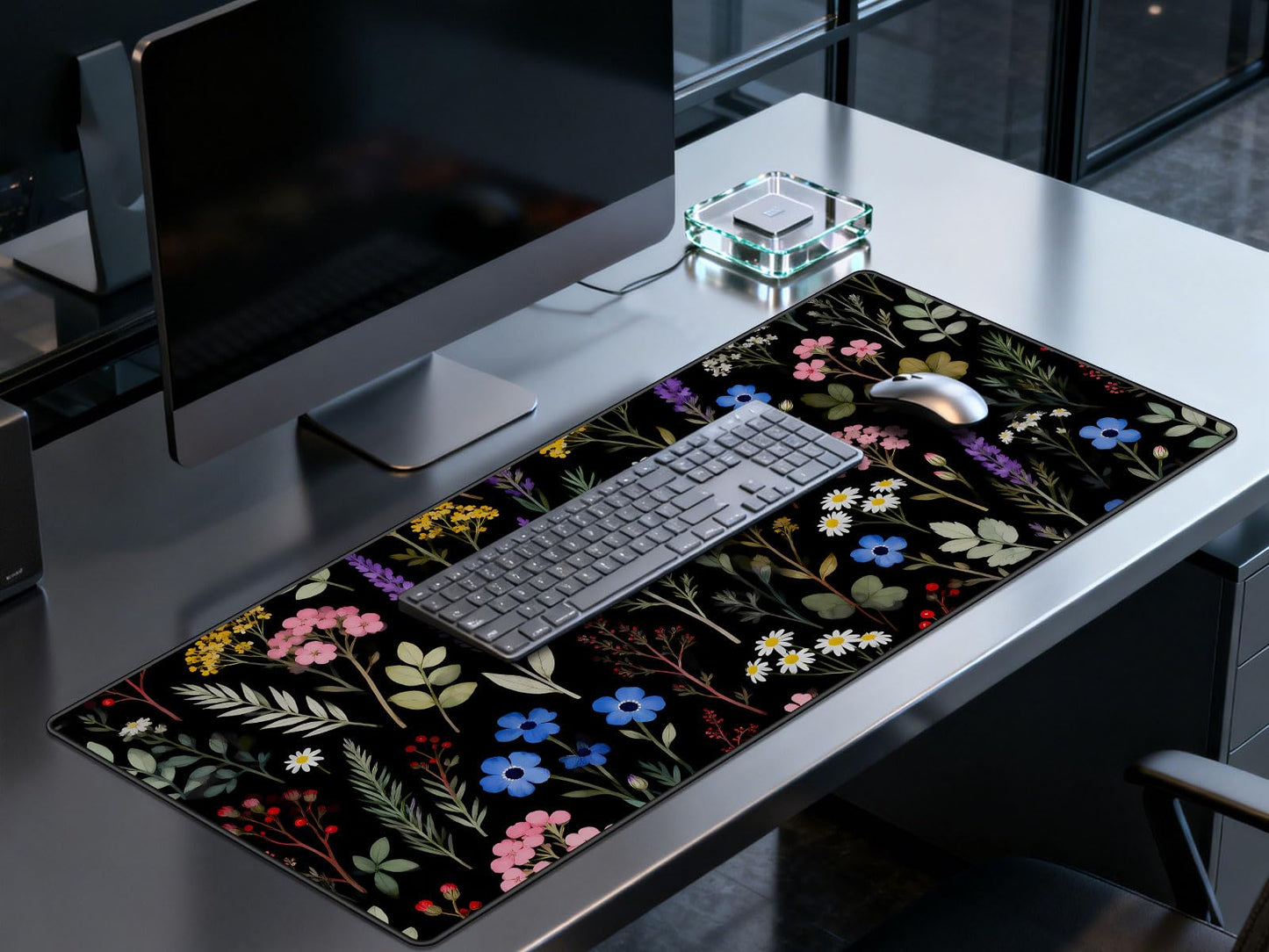 Rinaze Large Gaming Mouse Pad, Extended Mousepad with Superior Micro-Weave Cloth, Comfortable Desk
