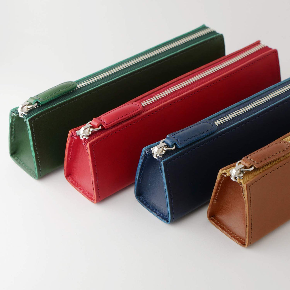 Slip-On BT Sky Pen Case, Italian Leather, M Size