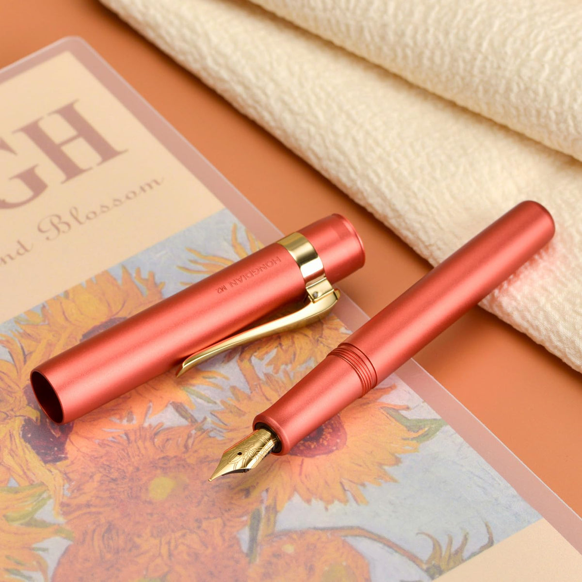 HONG DIAN M2 Mini Fountain Pen with Extra Fine Soft Golden Nib, Sleek Shape Aluminium Short Pocket