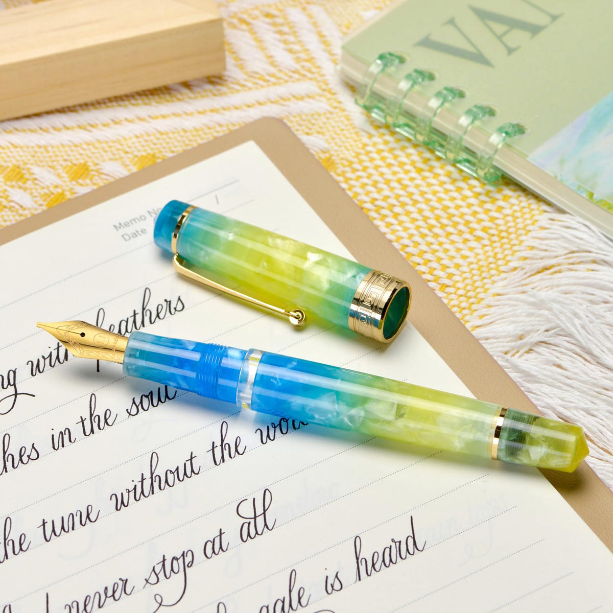 Asvine P20 Piston Fountain Pen, Stub Nib 1.1mm Calligraphy Art Drawing Gradual Yellow Acrylic with