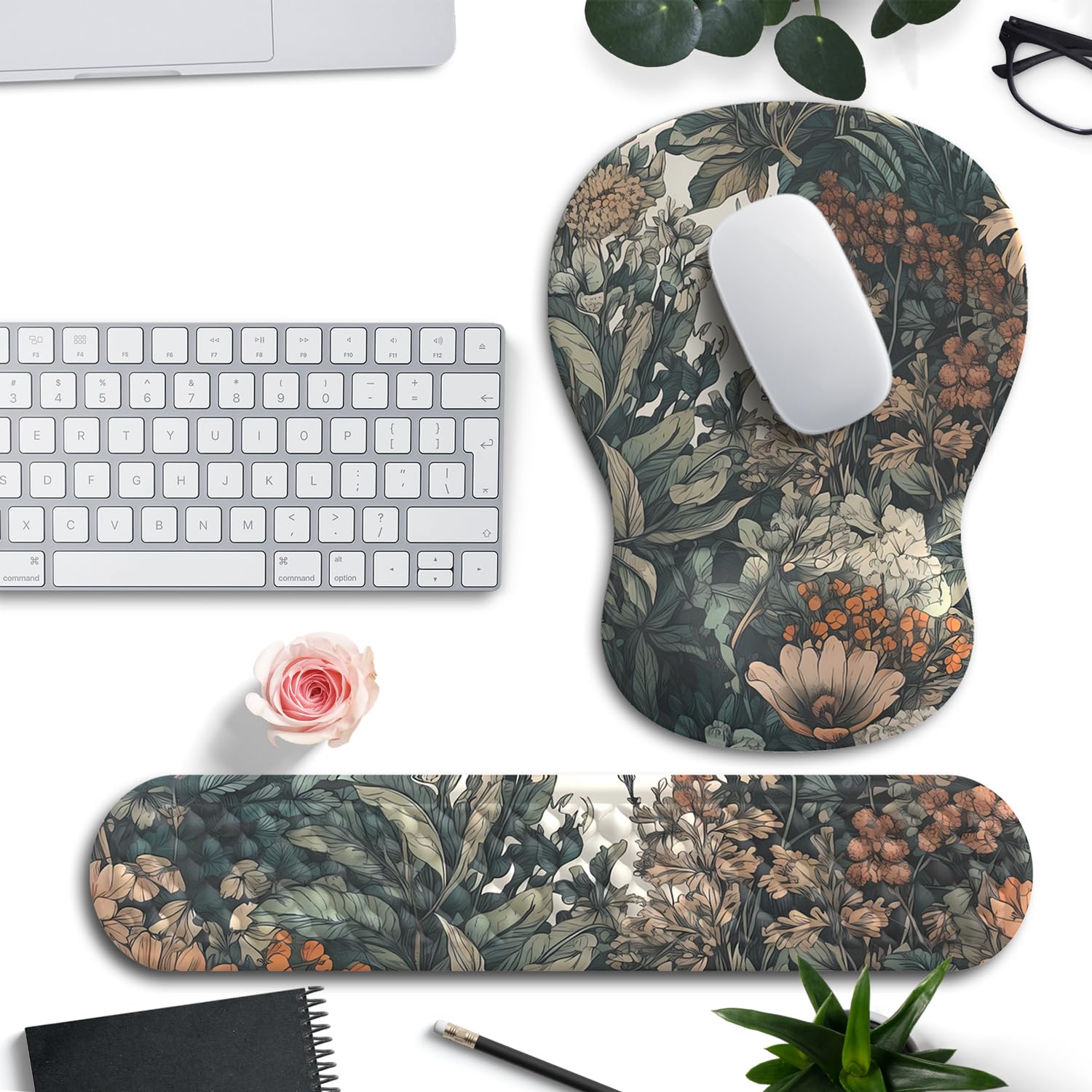 Boho Aesthetic Mouse Pad with Wrist Rest Keyboardpad Vintage Wildflowers Wrist Rest for Computer