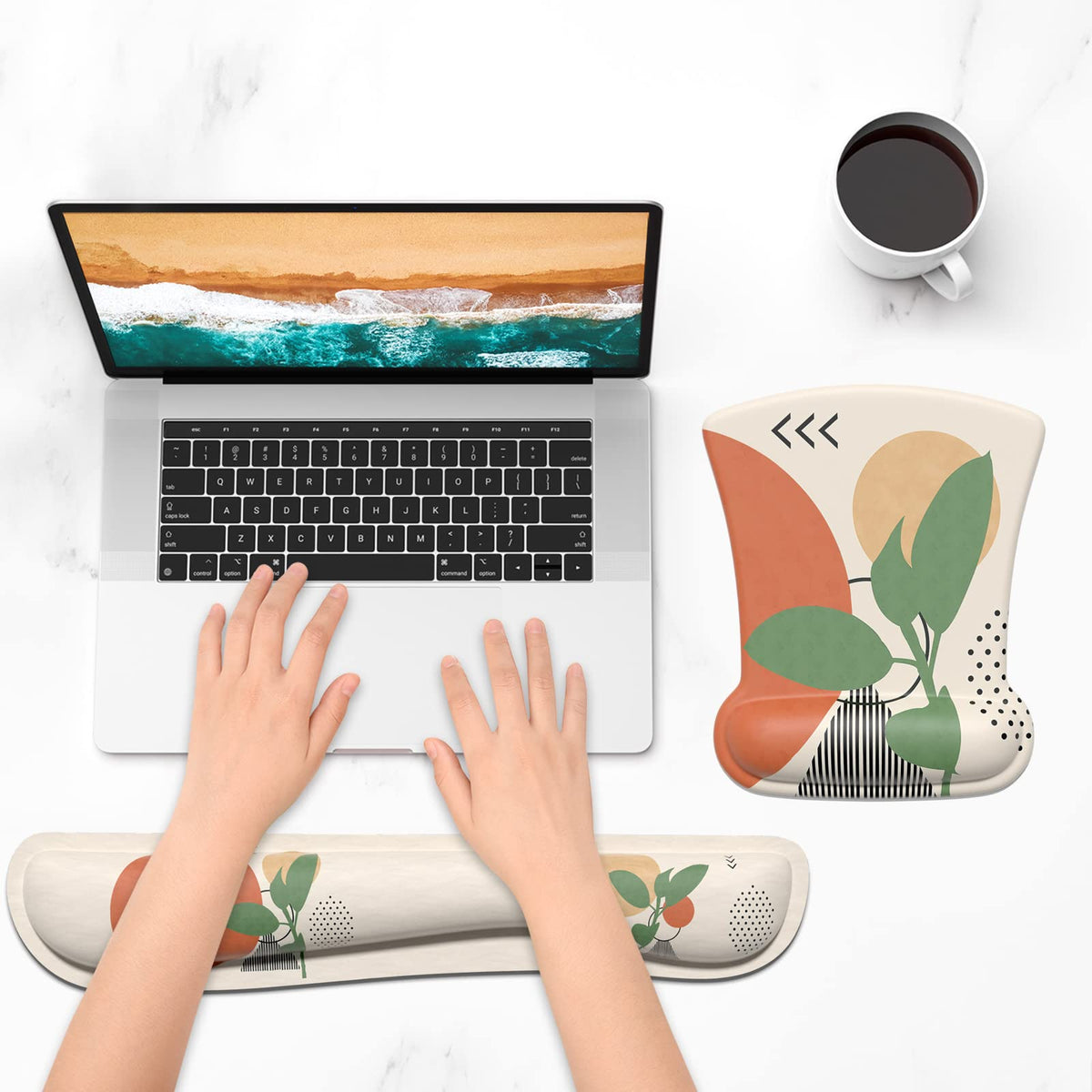 ITNRSIIET Mouse Pad Wrist Support Keyboard Wrist Rest Pad Ergonomic Mousepad Non-Slip Memory Foam