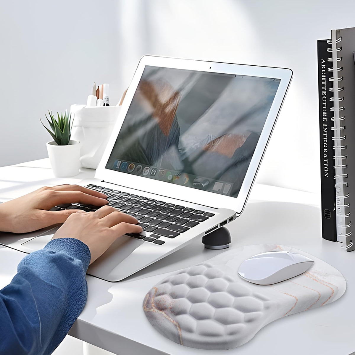 Laokiiy Ergonomic Mouse Pad Wrist Rest, 15° Memory Foam, Non-Slip PU Base