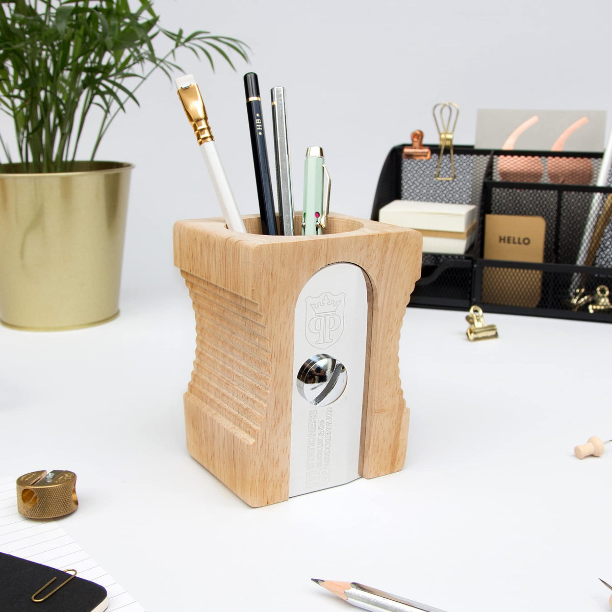 Suck UK Pen Holder - Wooden Pencil Sharpener - Stationary Organiser - Desk Tidy - Quirky Office