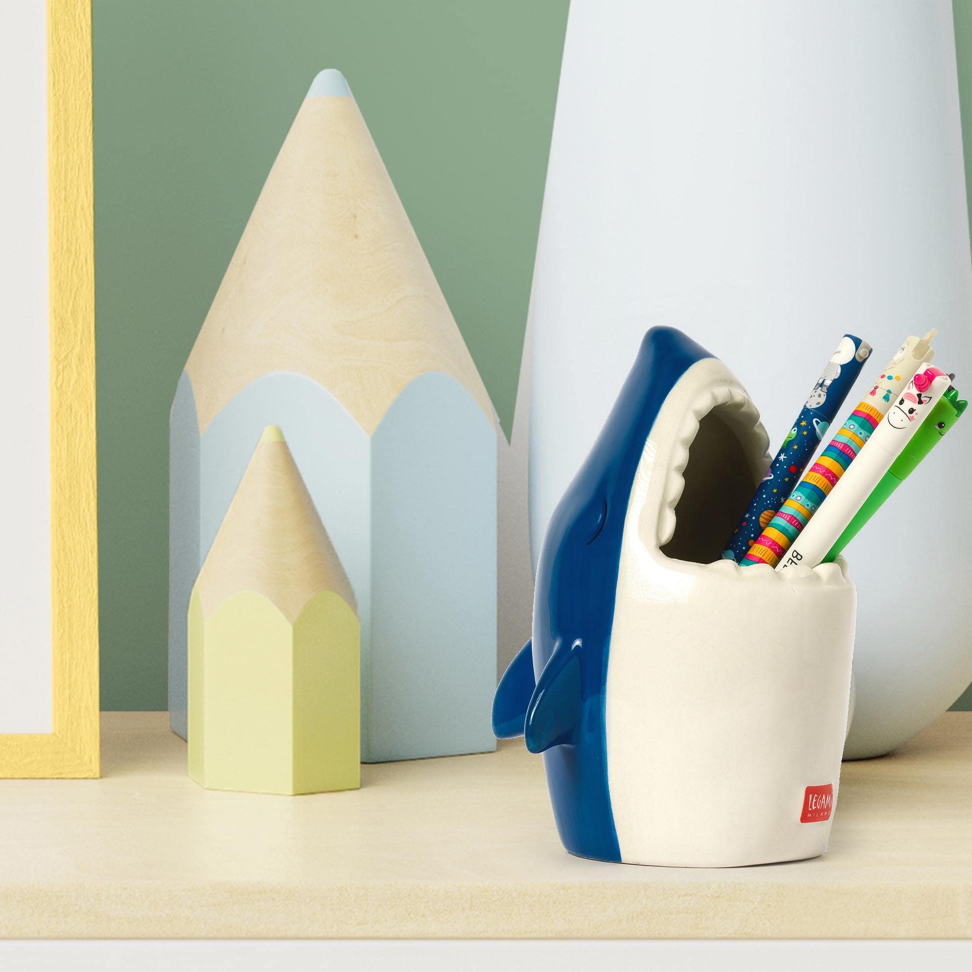 LEGAMI Desk Friends Ceramic Pen Holder, 12.5 x 7.5 cm, Shark Theme, for Desk, Hand Painted