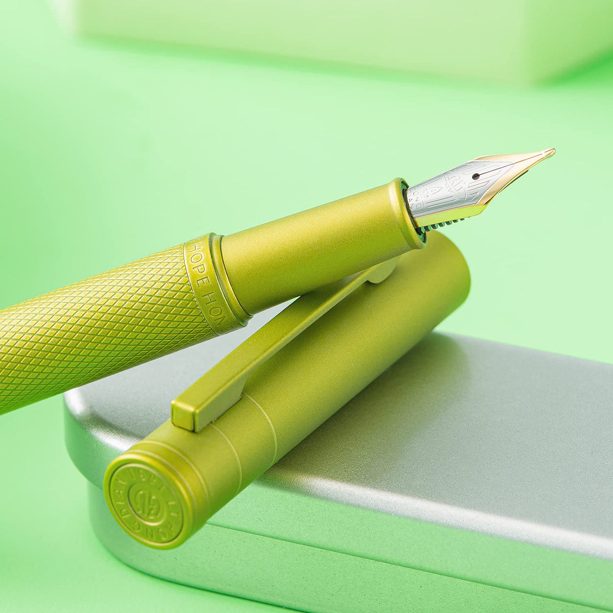 Hongdian 1851 Mustard Yellow Forest Fountain Pen Blade Nib Classic Design Calligraphy Pen with
