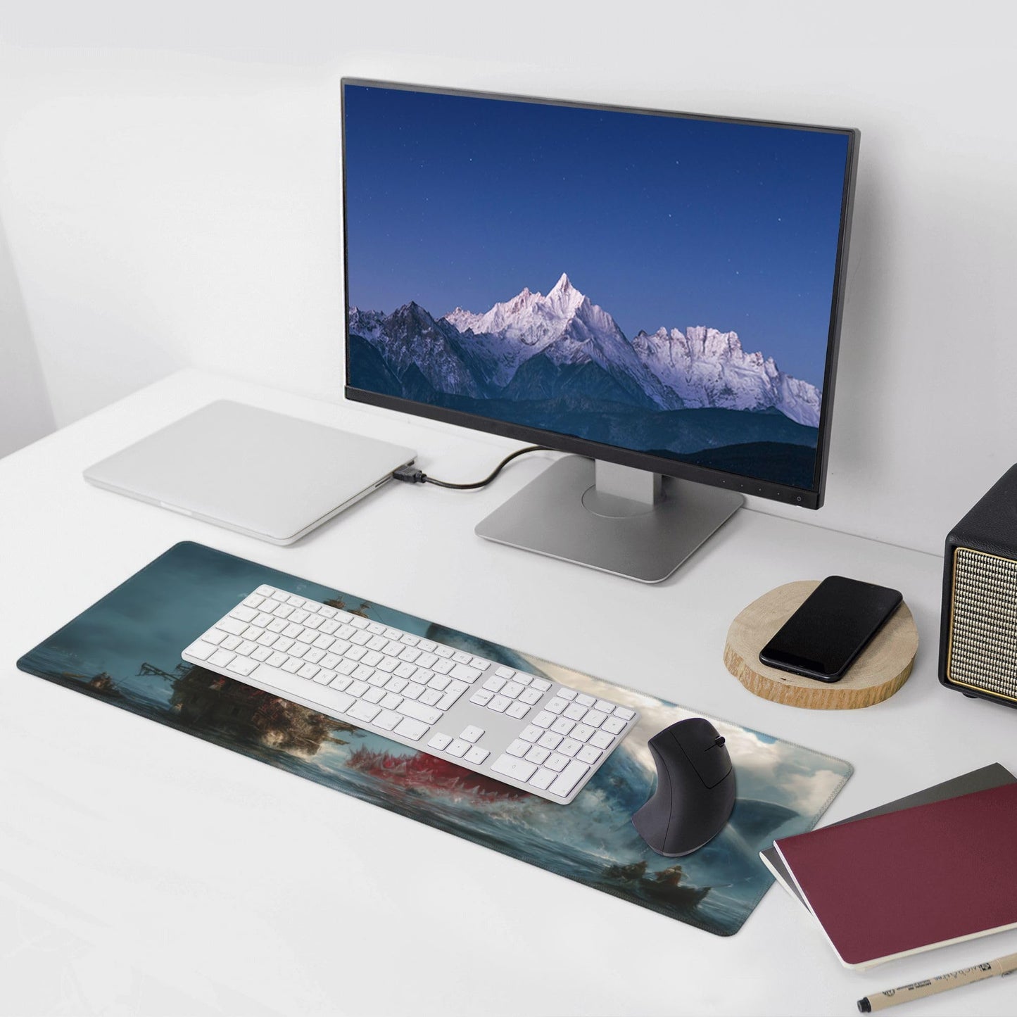 Fish Mouse Pad Extended Large Gaming Mouse Pad XL Stitched Edges for Gamer Home Office 31.5 X 11.8