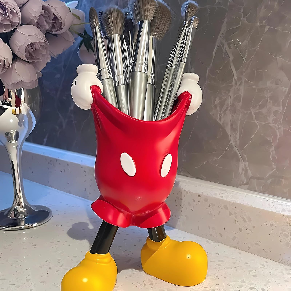 nmtaihp Makeup Brush Holder, Pen Holder for Desk Cute for Birthday Party Supplies Present for Home