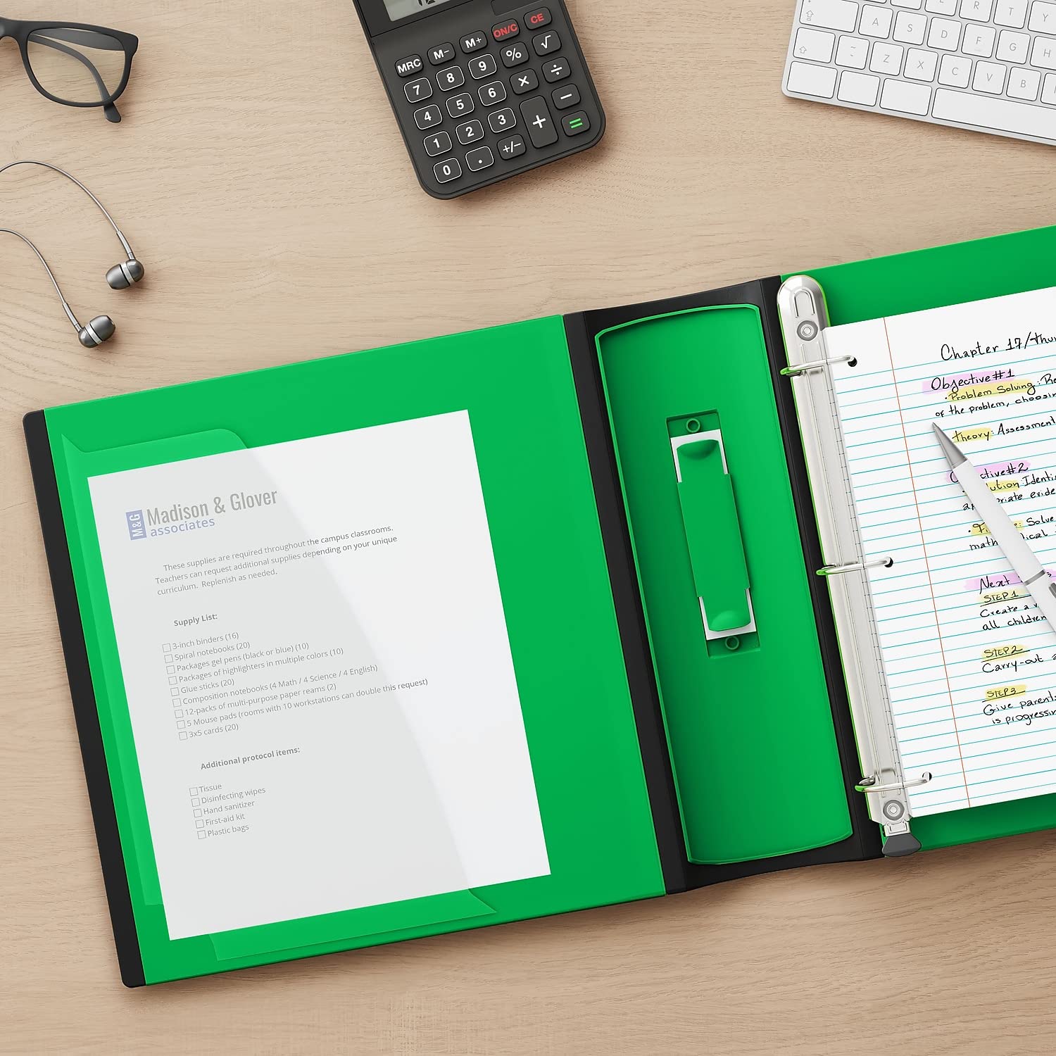 Staples Heavy-Duty 2-Inch D-Ring Binder, Green, Holds 540 Sheets