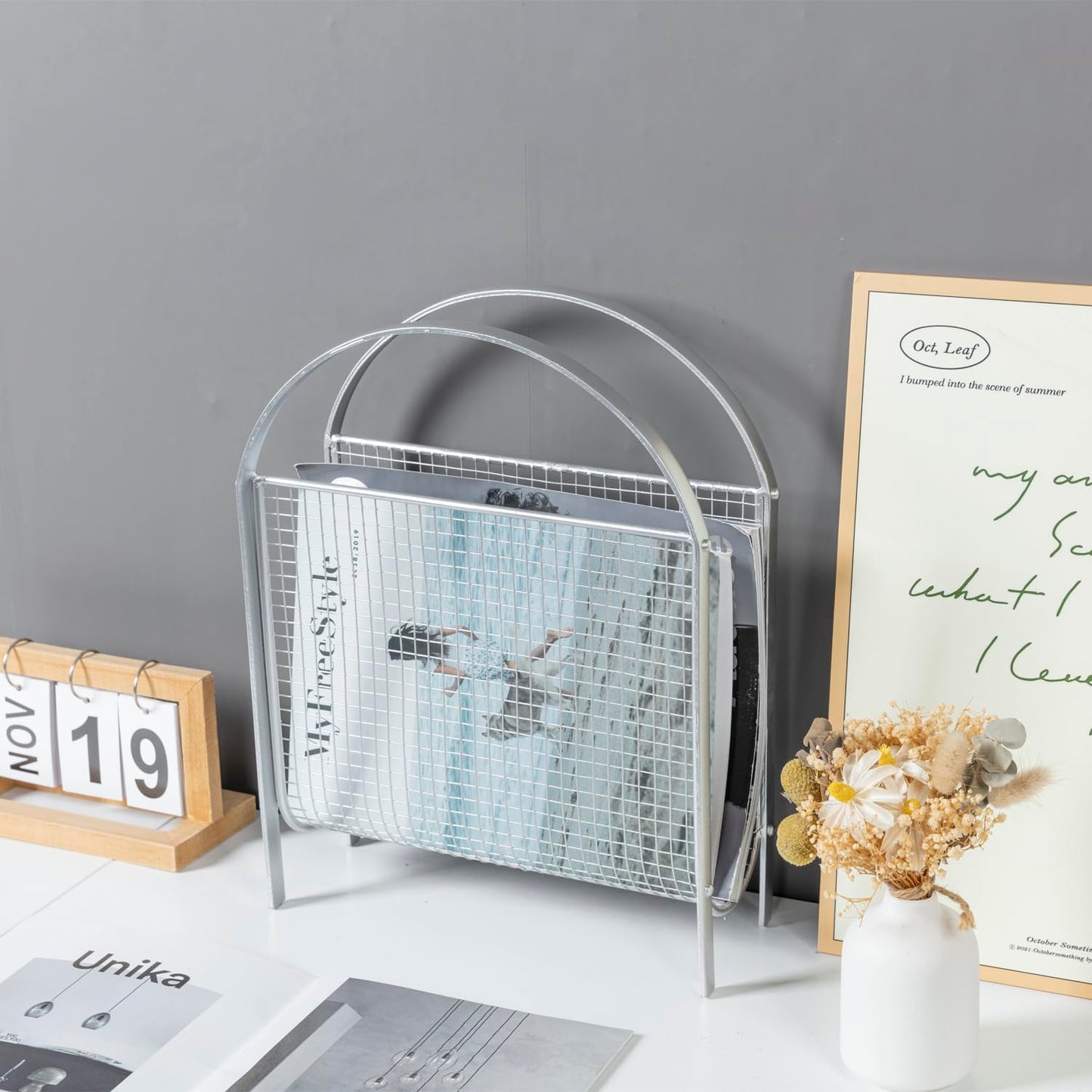MyGift Mid-Century Silver Metal Mesh Magazine Rack, Freestanding Holder