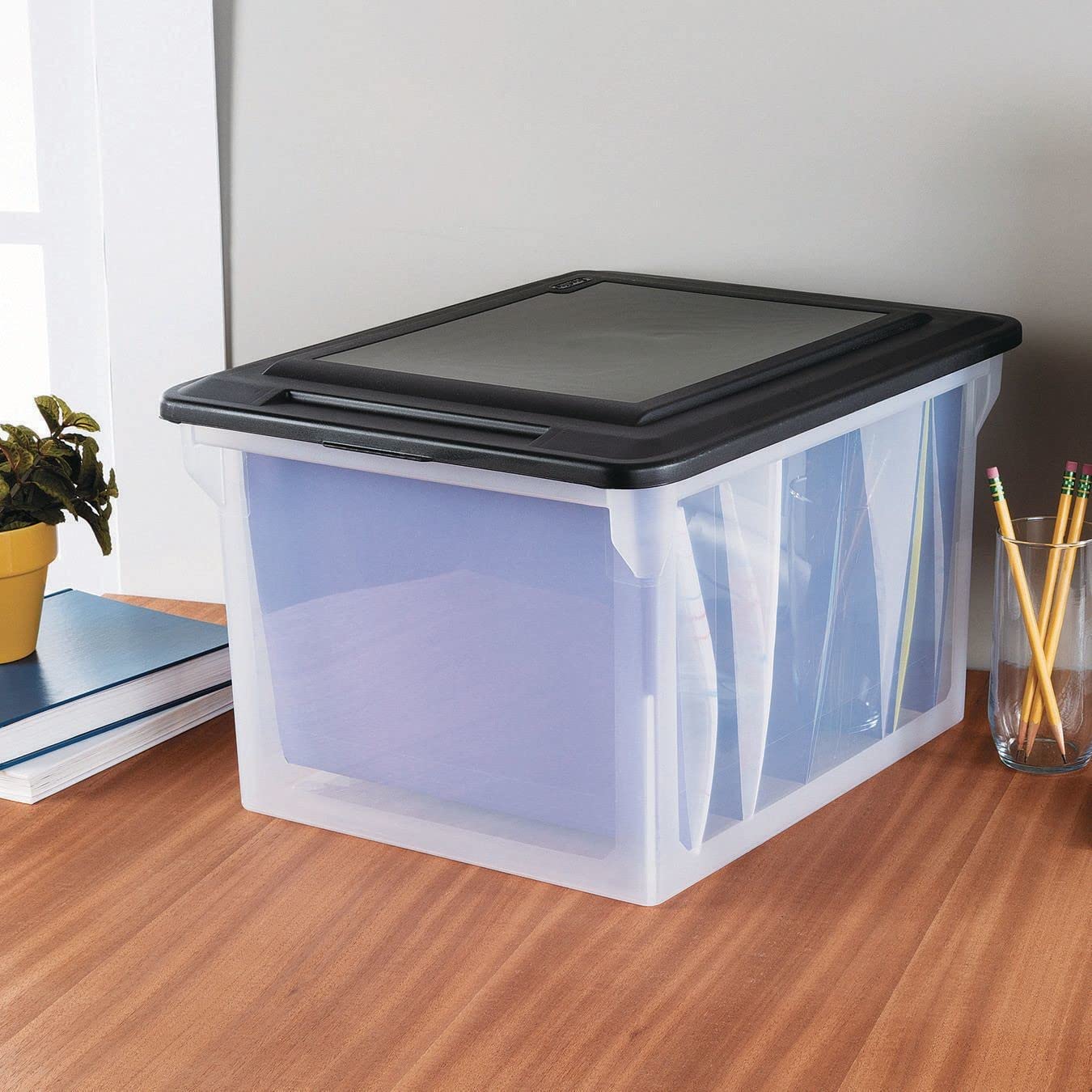 STERILITE 18689004 18.5" X 14" X 11" File Box Clear Base With Black Lid (Pack of 1)
