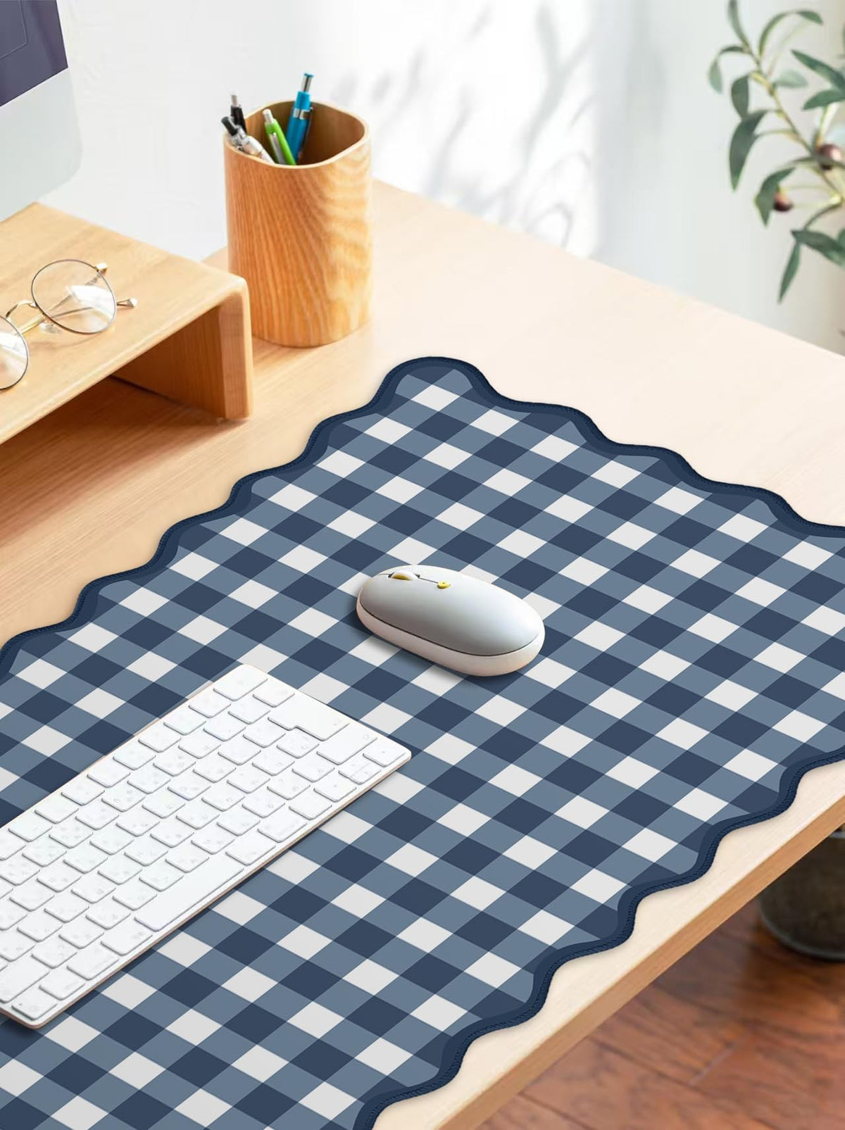 ohisxiacy Scalloped‌ Checkered Desk Mat Cute Dark Blue XXL Large Gaming Mouse Pad Gingham Kawaii